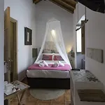 Bed & Breakfast Tribeca Boutique Marbella