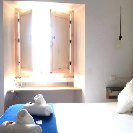 Tribeca Boutique Oda ve Kahvaltı 3*