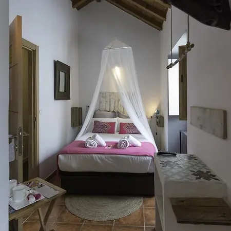 Oda ve Kahvaltı Tribeca Boutique Marbella