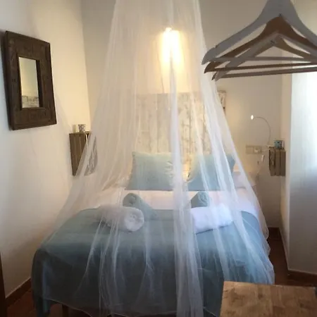 Tribeca Boutique Oda ve Kahvaltı 3*